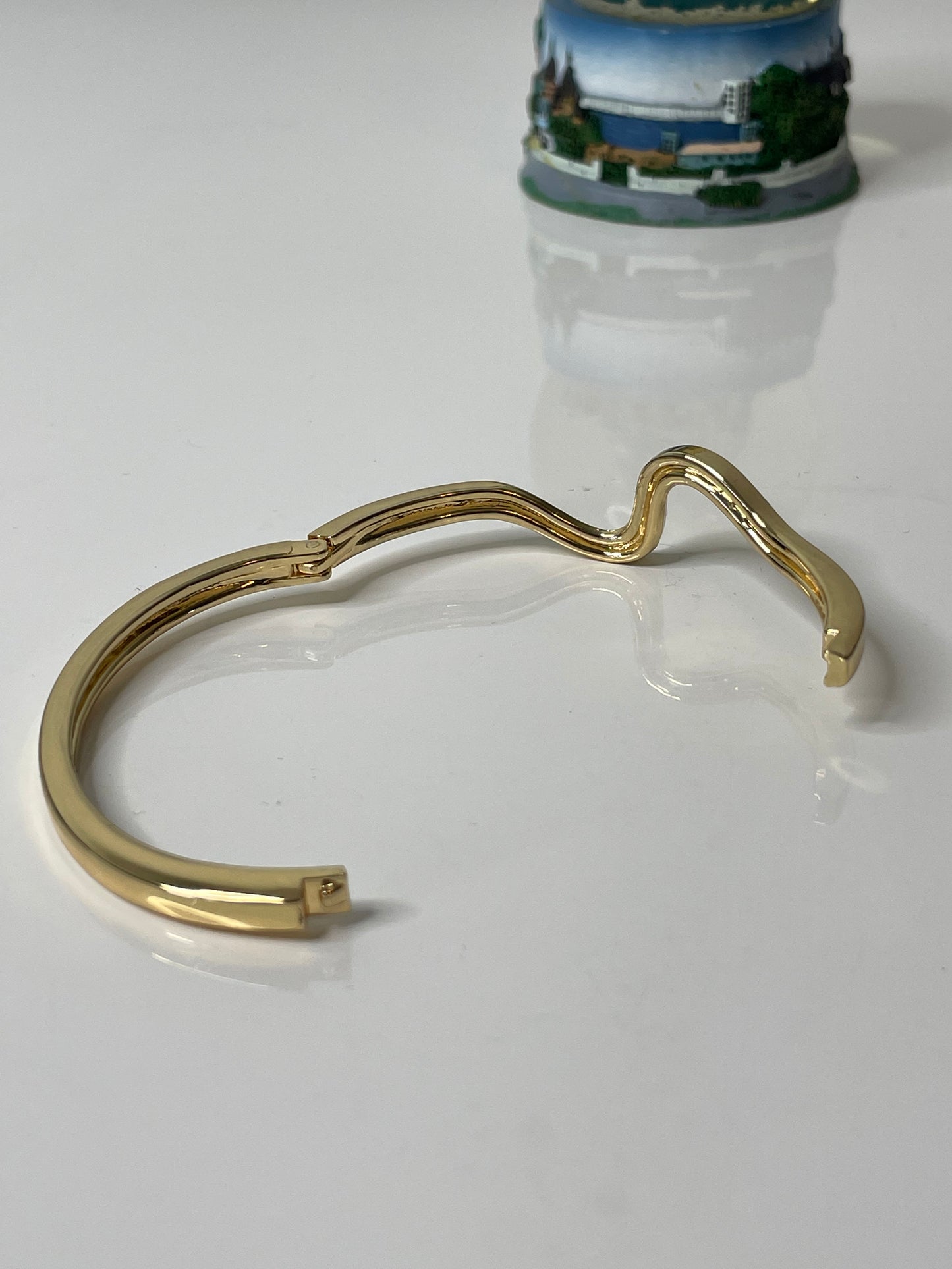 Golden Wave Bracelet